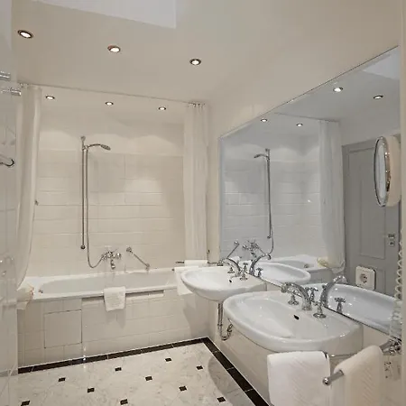 Walter's Hof Hotel 4*